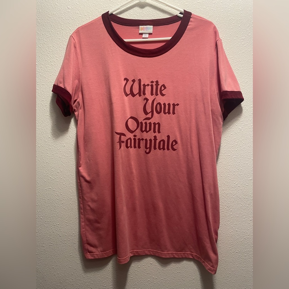 LuLaRoe Liv t write your own fairytale pink L
